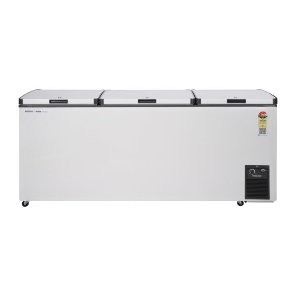 キラページ Voltas 600 Liter Deep Freezer CF600TA4-P Triple Door (4 Star